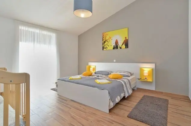 Standard Ev, 6 Yatak Odası (0340)