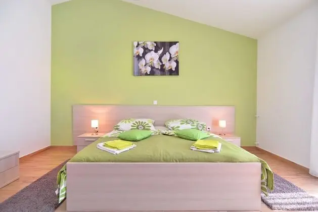 Standard Ev, 6 Yatak Odası (0340)