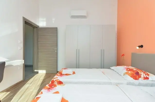 Standard Ev, 6 Yatak Odası (0340)