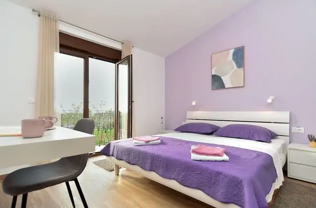 Standard Ev, 6 Yatak Odası (0340)