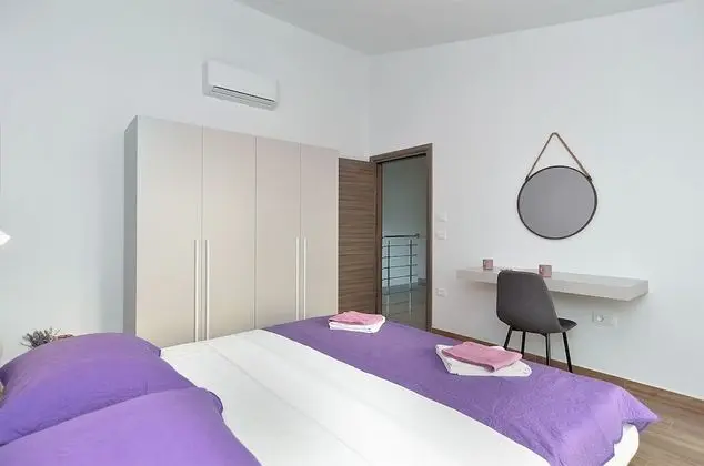 Standard Ev, 6 Yatak Odası (0340)