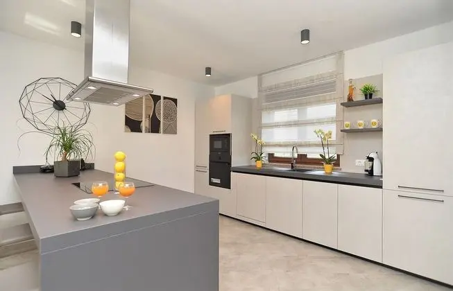 Standard Ev, 6 Yatak Odası (0340)