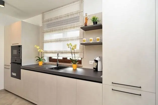 Standard Ev, 6 Yatak Odası (0340)