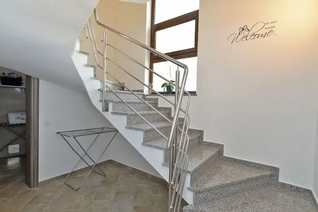 Standard Ev, 6 Yatak Odası (0340)