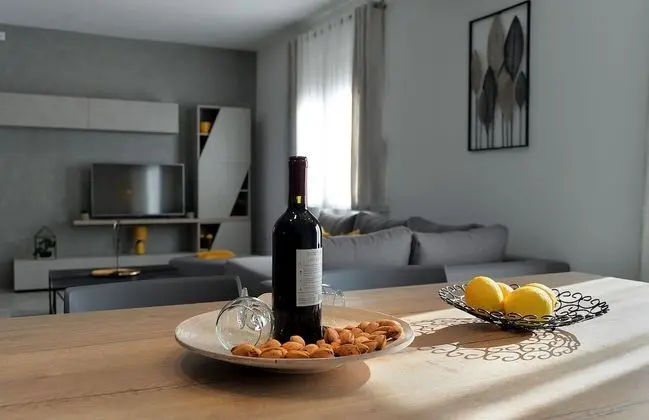 Standard Ev, 6 Yatak Odası (0340)