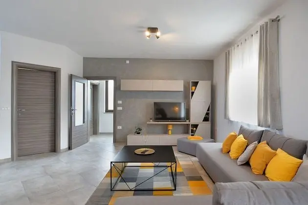 Standard Ev, 6 Yatak Odası (0340)