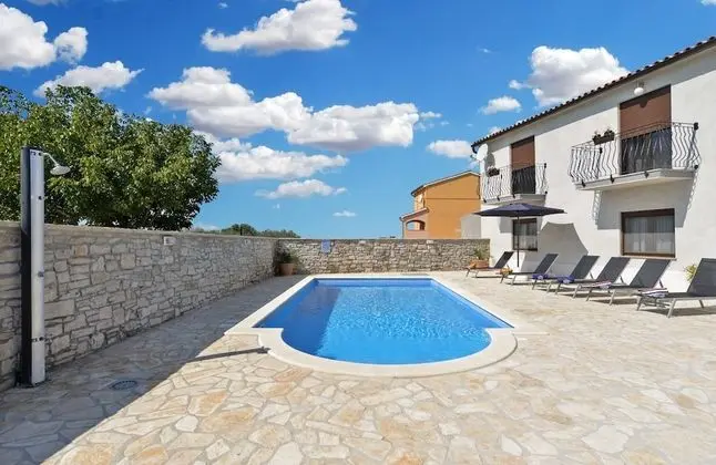 Standard Ev, 6 Yatak Odası (0340)