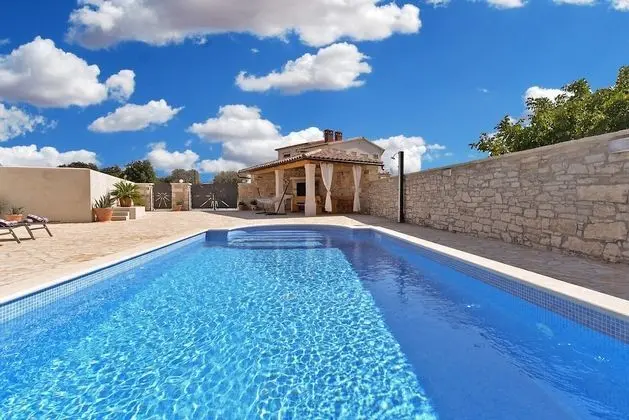 Standard Ev, 6 Yatak Odası (0340)