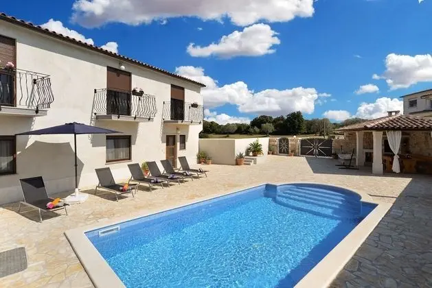 Standard Ev, 6 Yatak Odası (0340)