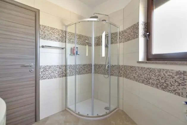 Standard Ev, 6 Yatak Odası (0340)