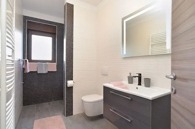 Standard Ev, 6 Yatak Odası (0340)