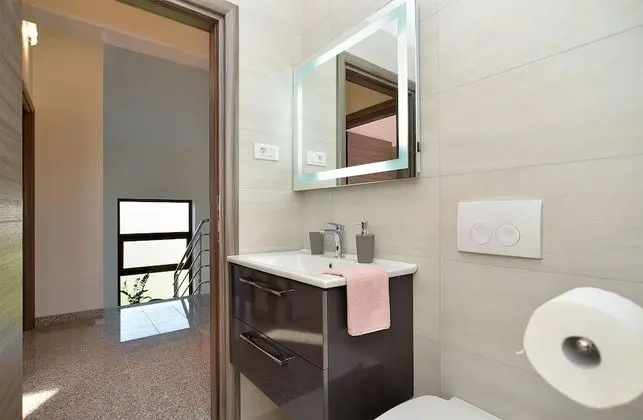 Standard Ev, 6 Yatak Odası (0340)