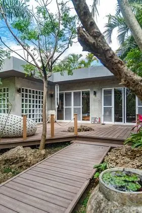 Deluxe Villa