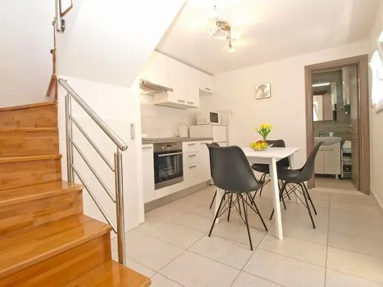 Standard Ev, 2 Yatak Odası (0401)