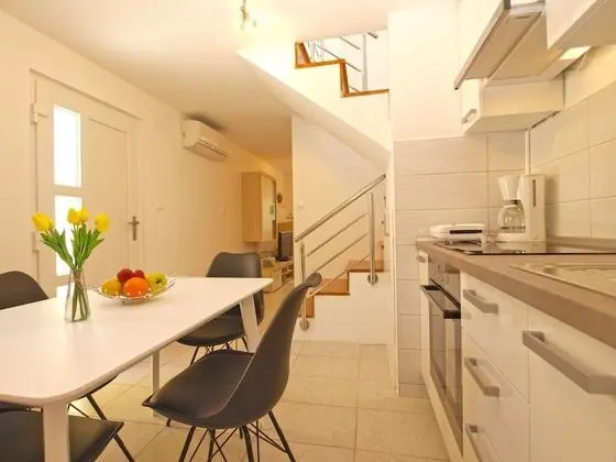 Standard Ev, 2 Yatak Odası (0401)