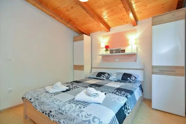 Standard Ev, 5 Yatak Odası (0464)