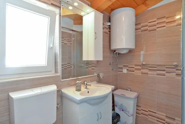 Standard Ev, 5 Yatak Odası (0464)