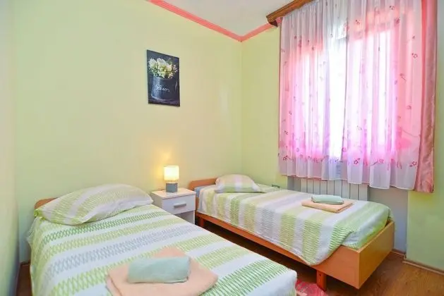 Standard Ev, 6 Yatak Odası (23212)