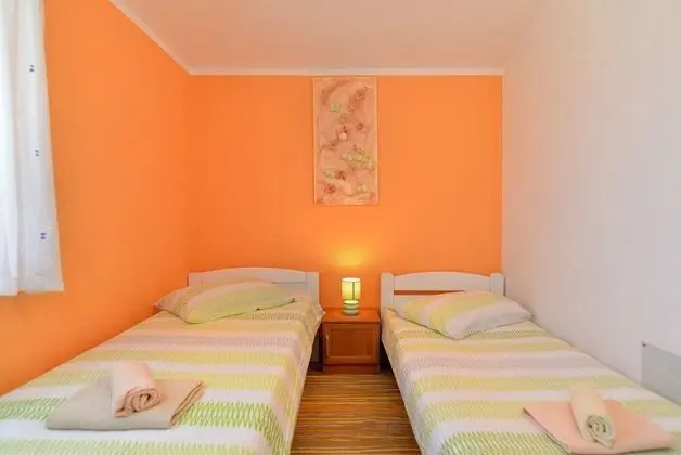 Standard Ev, 6 Yatak Odası (23212)