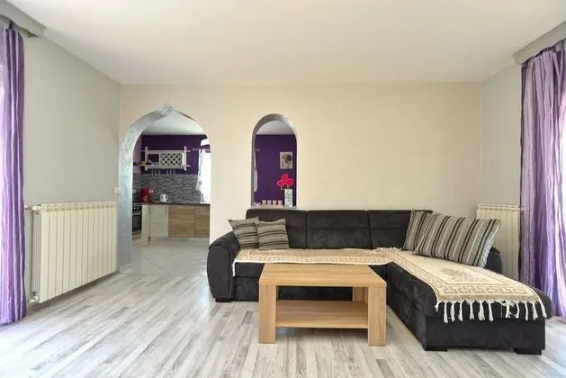 Standard Ev, 6 Yatak Odası (23212)