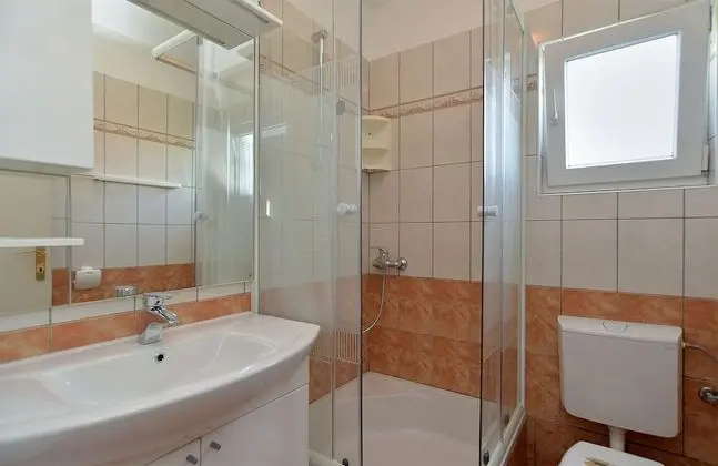 Standard Ev, 6 Yatak Odası (23212)