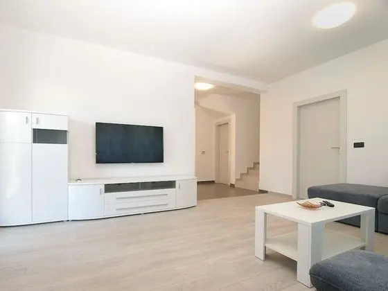 Standard Ev, 4 Yatak Odası (24055)