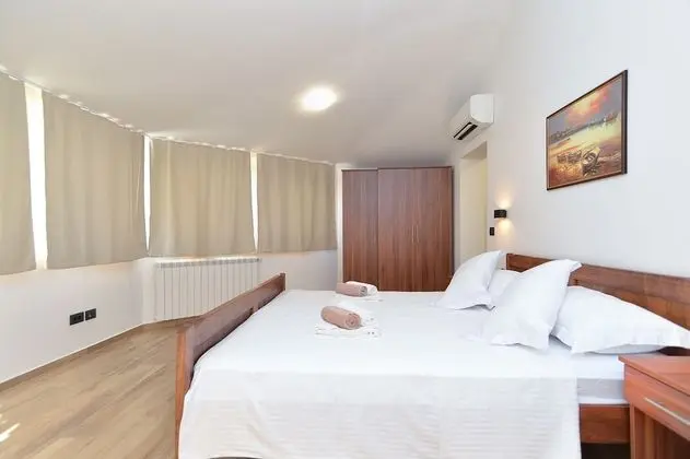 Standard Ev, 4 Yatak Odası (25089)