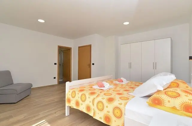 Standard Ev, 4 Yatak Odası (25089)