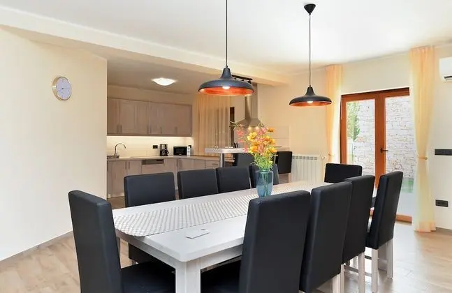 Standard Ev, 4 Yatak Odası (25089)