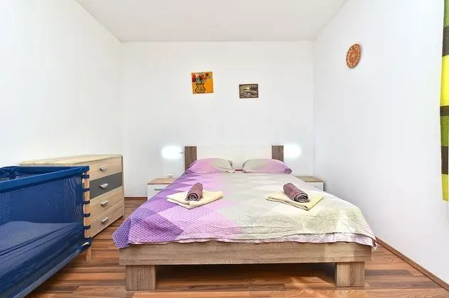 Standard Ev, 6 Yatak Odası (25323)