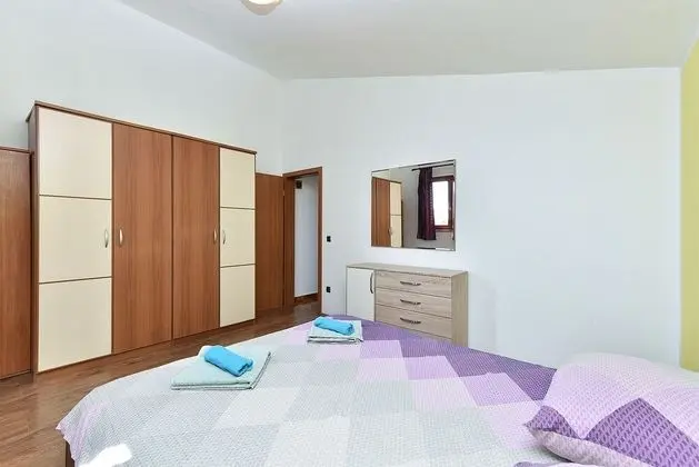 Standard Ev, 6 Yatak Odası (25323)