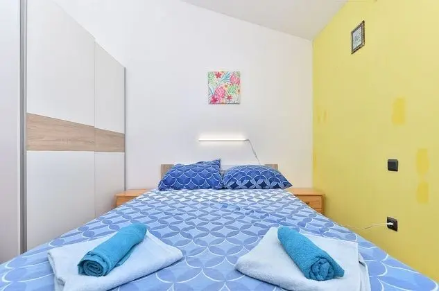 Standard Ev, 6 Yatak Odası (25323)