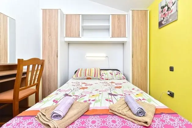 Standard Ev, 6 Yatak Odası (25323)