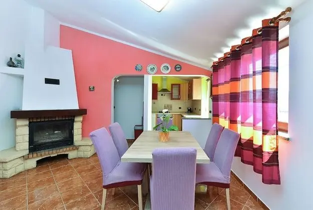 Standard Ev, 6 Yatak Odası (25323)