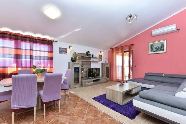 Standard Ev, 6 Yatak Odası (25323)