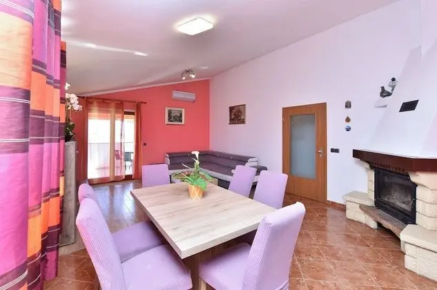 Standard Ev, 6 Yatak Odası (25323)