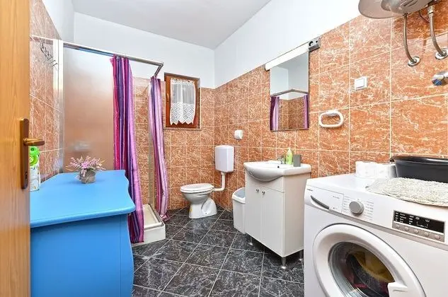 Standard Ev, 6 Yatak Odası (25323)