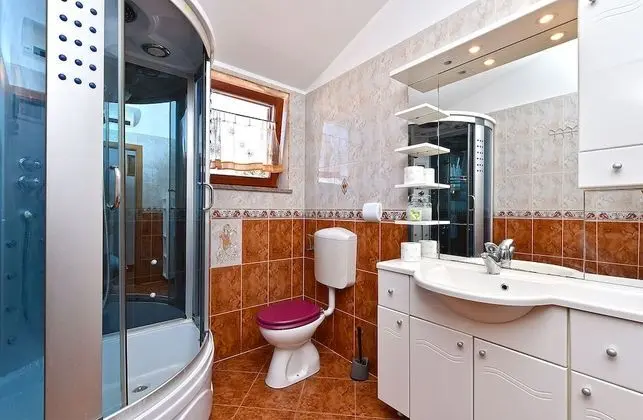 Standard Ev, 6 Yatak Odası (25323)