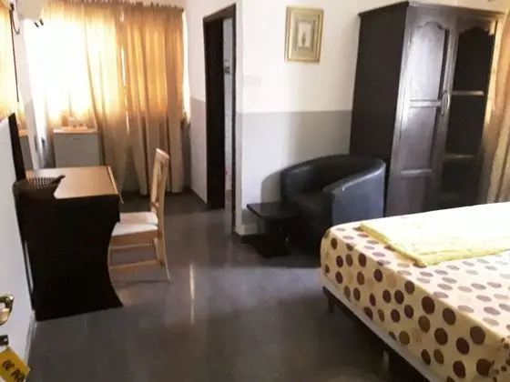 Deluxe Stüdyo Süit