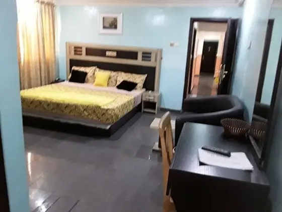 Deluxe Stüdyo Süit