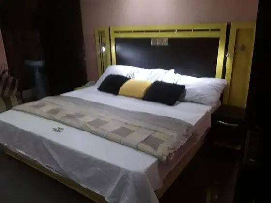 Deluxe Stüdyo Süit