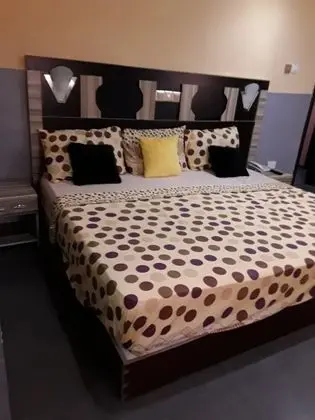 Exclusive Tek Büyük Yataklı Oda