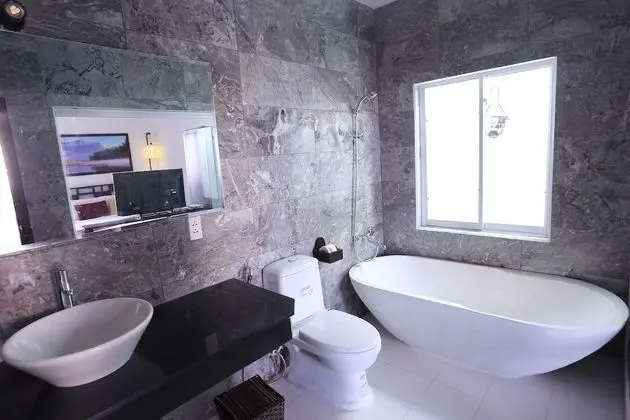 Deluxe Tek Büyük Yataklı Oda, Balkon