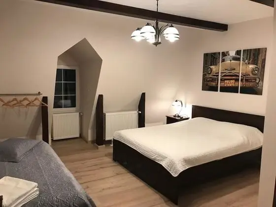 Dört Kişilik Oda, Dağ Manzaralı