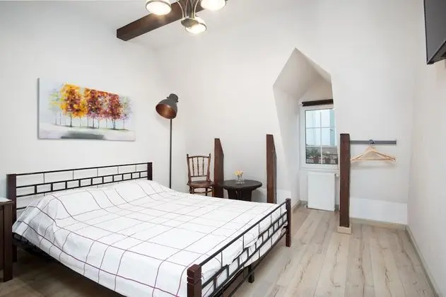 Dört Kişilik Oda, Dağ Manzaralı