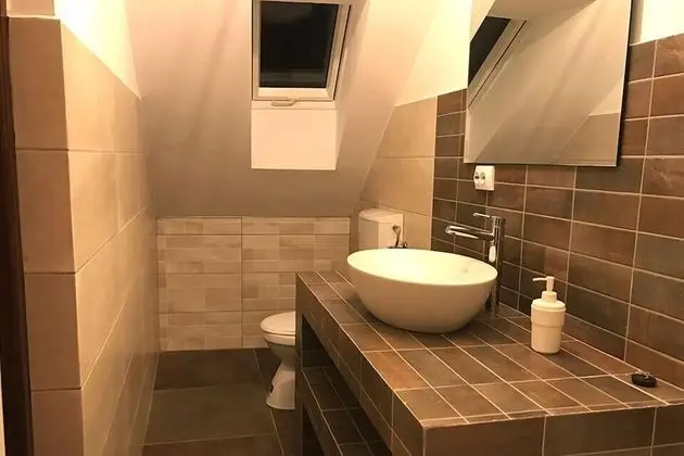 Dört Kişilik Oda, Dağ Manzaralı