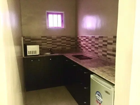 Premium Oda, 1 Büyük (Queen) Boy Yatak, Sigara İçilmez