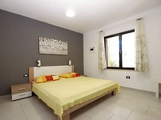 Standard Ev, 4 Yatak Odası (0214)