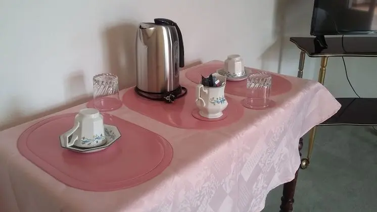 Standard Üç Kişilik Oda, Park Manzaralı