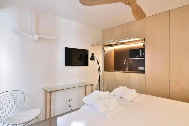 Apart Daire, 1 Yatak Odası (Pedro Cabrita Reis)